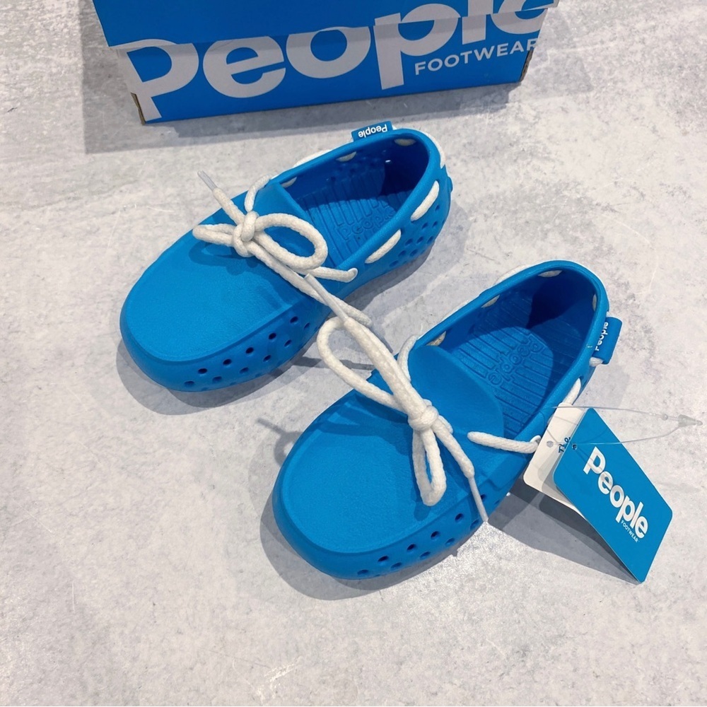 People Footwear ||‎ Senna Waterproof Floating Boat Shoes Loafers Blue 7 NWT NIB